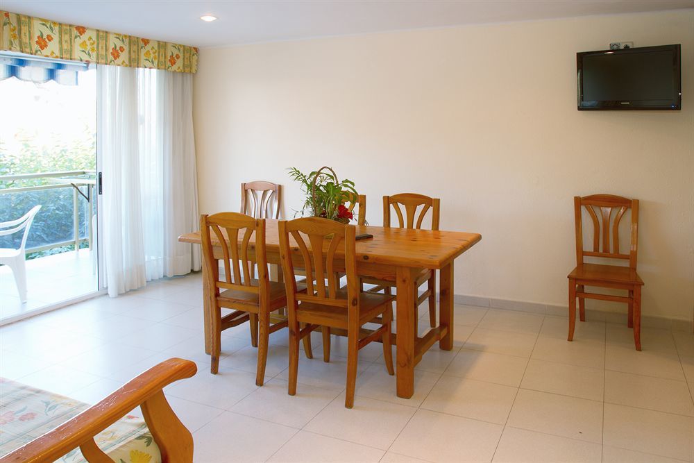 Apartamentos Los Peces Rentalmar Salou Buitenkant foto